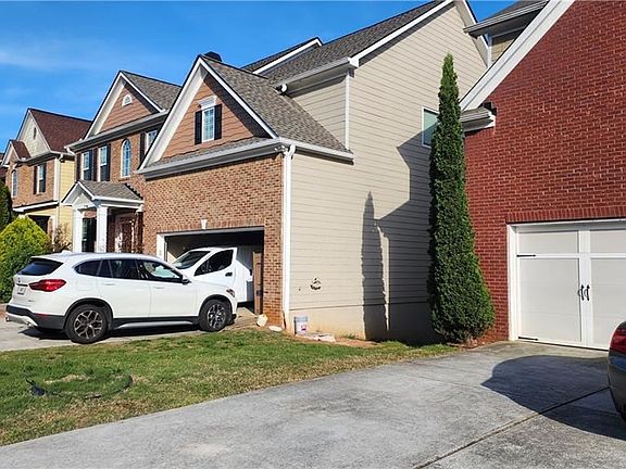 3rd image of 3533 Bridge Walk Dr
