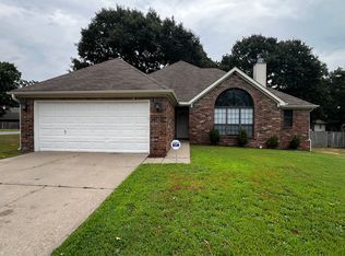2404 Bearskin Dr, Sherwood, AR 72120