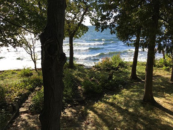 Fresh breezes off the water