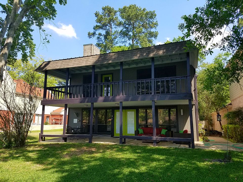 2nd image of 3059 Poe Dr