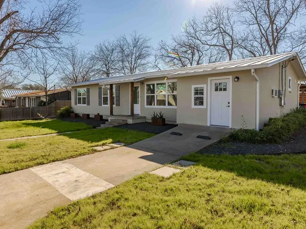 113 Shaw Ave, Fredericksburg, TX 78624