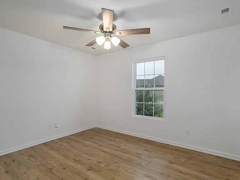 1338 S Tanner Dr — Photo 14