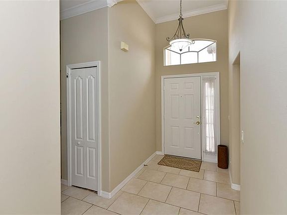 3rd image of 4577 Legacy Ct