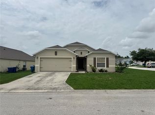 106 Delancey Dr, Davenport, FL 33837