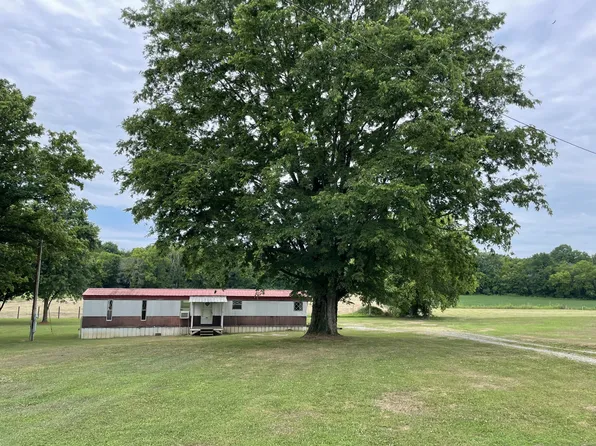 2160 Highway 141 N, Hartsville, TN 37074