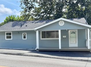 4036 40th St, Nitro, WV 25143
