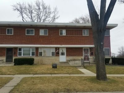 161 Village Ct, Des Plaines, IL, 60016