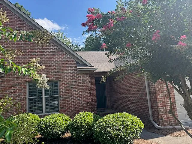 2 bed, 1700 sqft, $2,250 — Photo 2