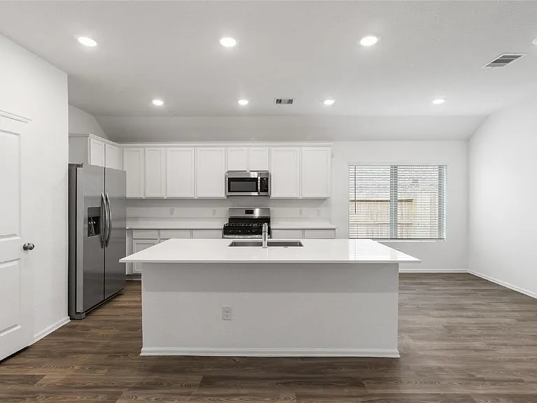 4331 Liberty Ranch Way — Photo 3