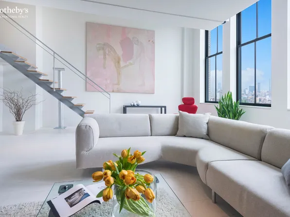 421 Hudson Street image 1 of 14