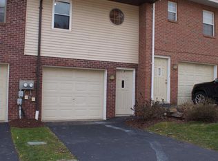 119 Pine Ct, Pittsburgh, PA 15239