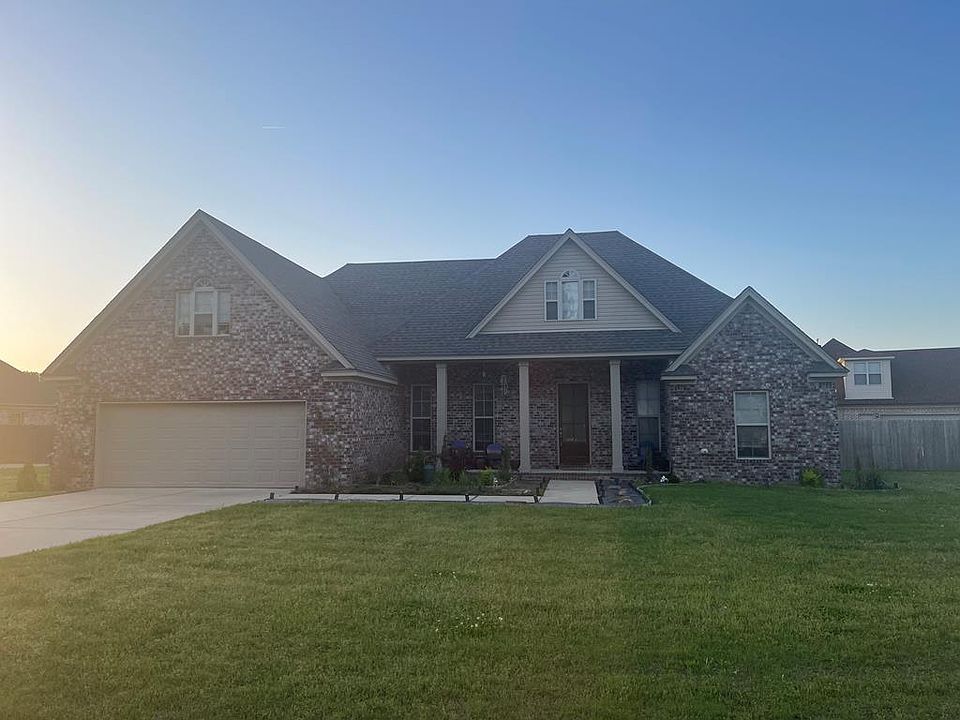 1st image of 508 Robinson Cir