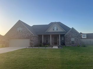 508 Robinson Cir, Marion, AR 72364