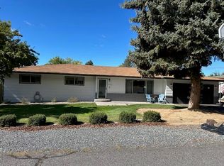 1220 Thomas Dr, Klamath Falls, OR 97603