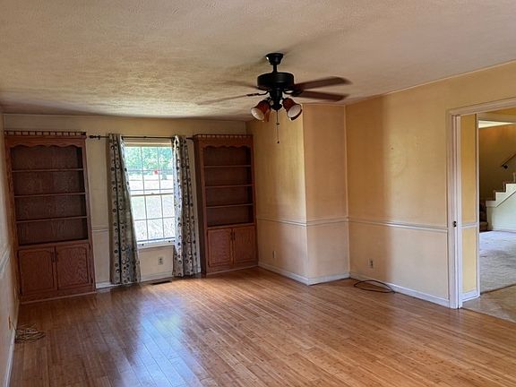5th image of 100 Woodmont Ave