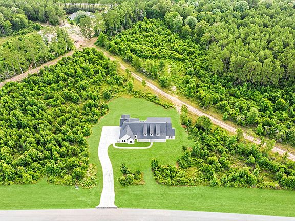 2nd image of 16140 Forest Mill Rd