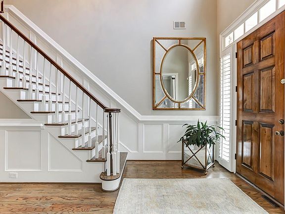 4th image of 4674 Aberlour Way