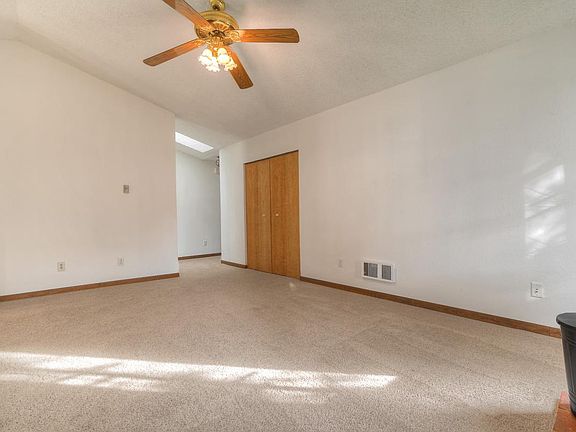4th image of 30057 44th Pl S