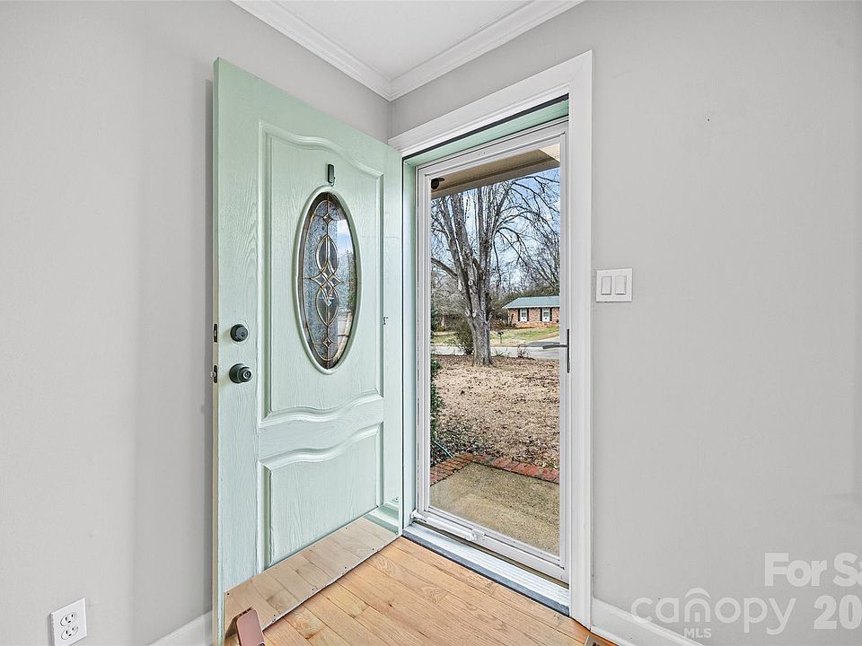 2068 Franklin St, Rock Hill, SC 29732 | Zillow