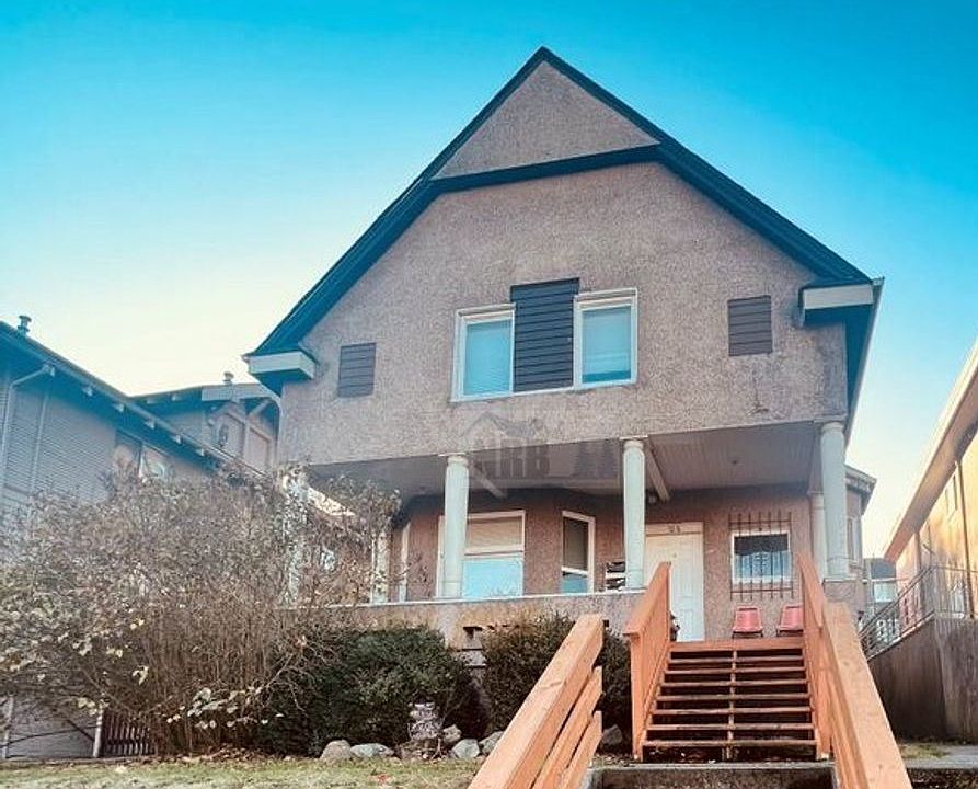 1st image of 708 Yakima Ave APT 2