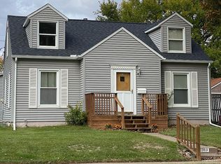 1368 W 35th St, Davenport, IA
