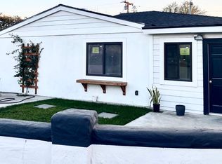 12100 215th St, Hawaiian Gardens, CA 90716