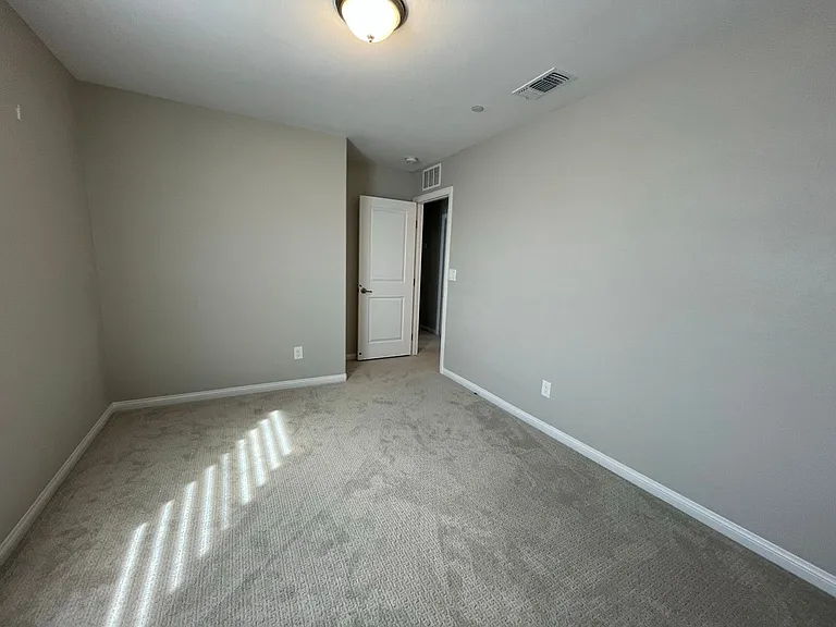 6944 Trevelez St — Photo 20