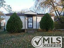 1st image of 215 Hart Ln
