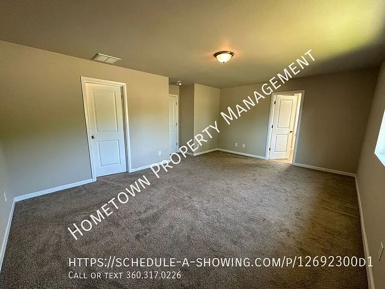 3332 Juno Ct NE — Photo 32