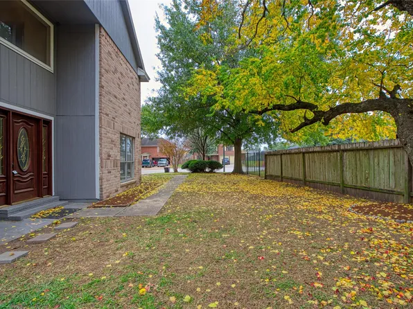 4426 Trace Mill Ct, Houston, TX 77066