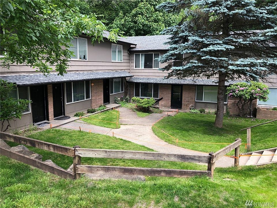 1st image of 900 Olympic Ave