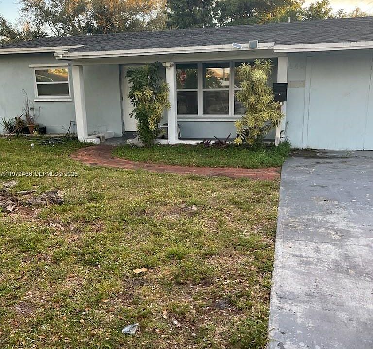 1st image of 840 NE 32nd Ct