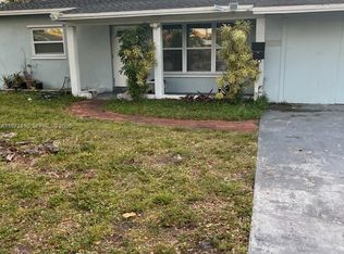 840 NE 32nd Ct, Pompano Beach, FL 33064