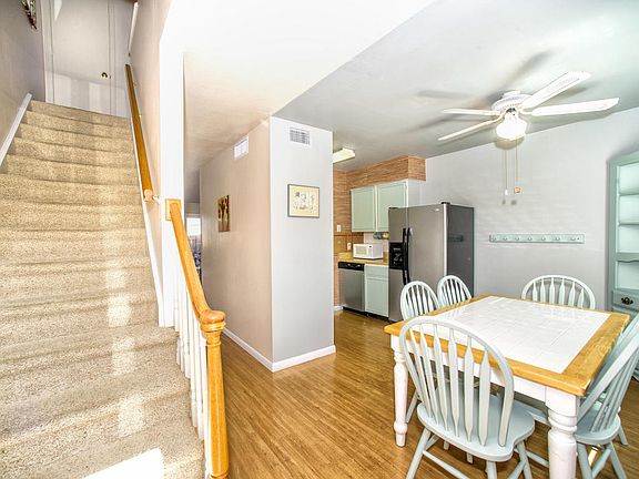 5th image of 116 E Colonial Ct
