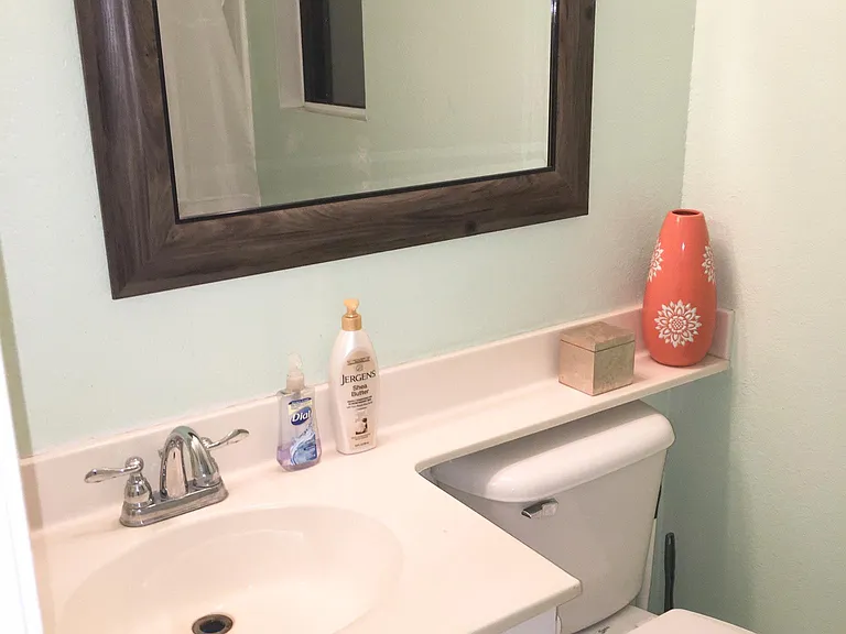 Master bedroom bathroom