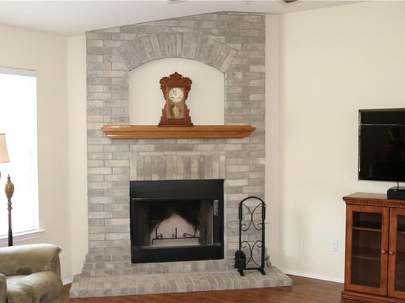 4th image of 152 Billingsley Hts