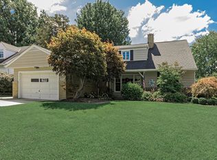 23910 Wimbledon Rd, Shaker Heights, OH 44122
