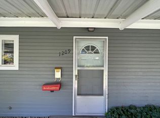 1209 Mitchell St, Klamath Falls, OR 97601