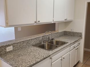 9075 Cedros Ave #29, Panorama City, CA 91402
