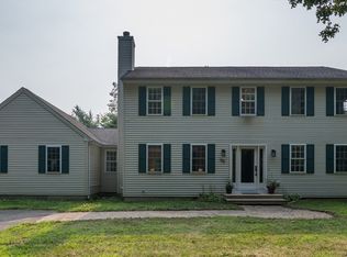 958 E Pleasant St, Amherst, MA 01002