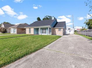 269 Villere Dr, Destrehan, LA 70047