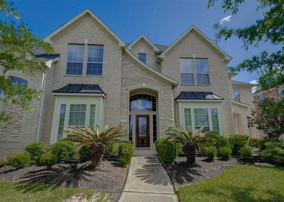 1st image of 7726 Courtney Manor Ln