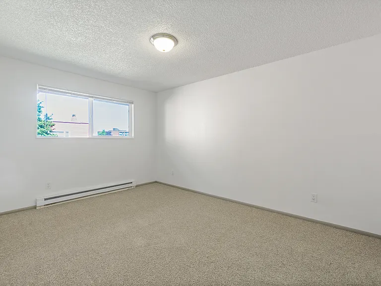3132 Lombard Ave #6 — Photo 12