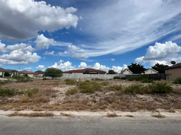 100 White Dove Trail, Del Rio, TX 78840