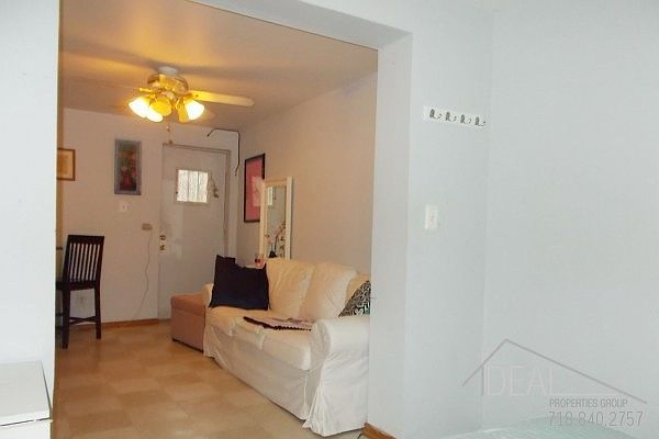 1st image of 731 Dean St #1