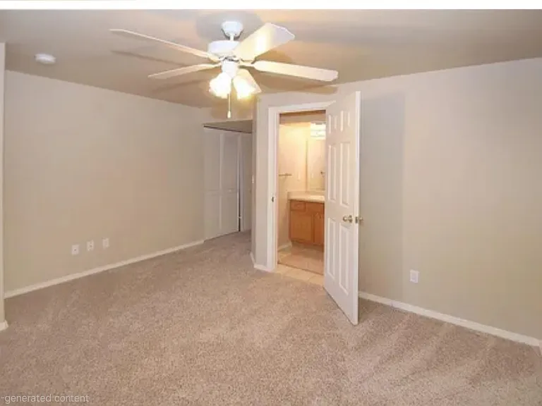 6609 Rio Bravo Grv — Photo 3