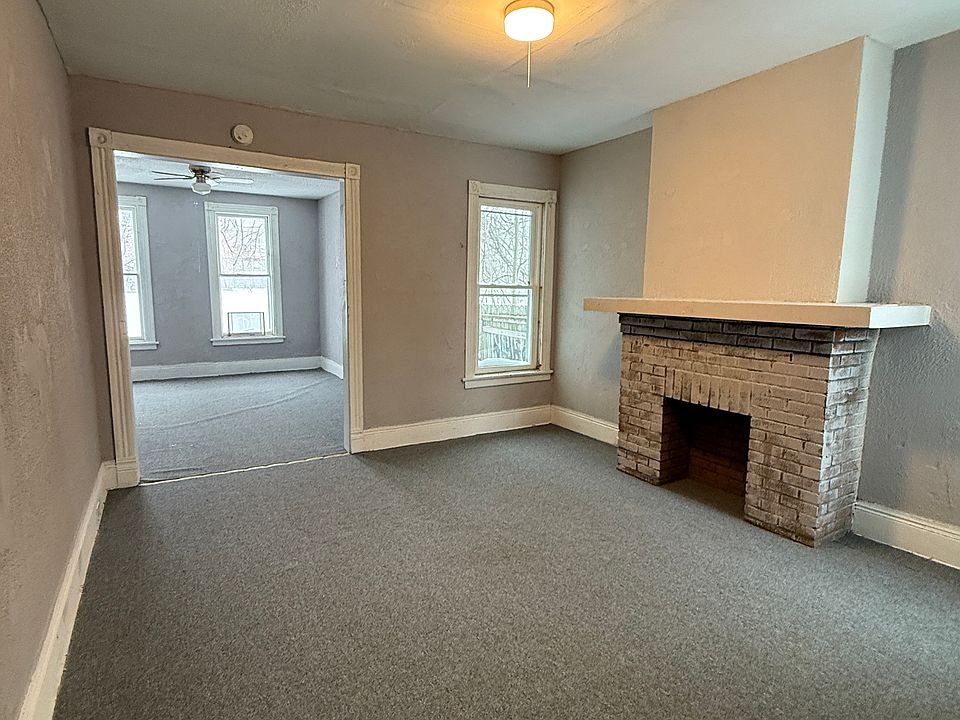 1st image of 163 Laurel St
