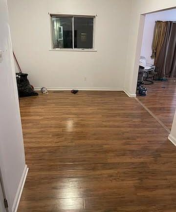2nd image of 116 N Andre St