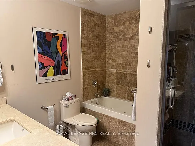 8111 Forest Glen Dr #418 — Photo 7