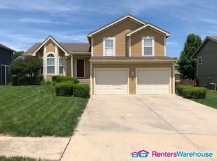 3604 NE 81st St, Kansas City, MO 64119